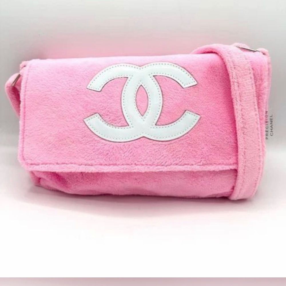 CHANEL Pink Fleece Crossbody Bag